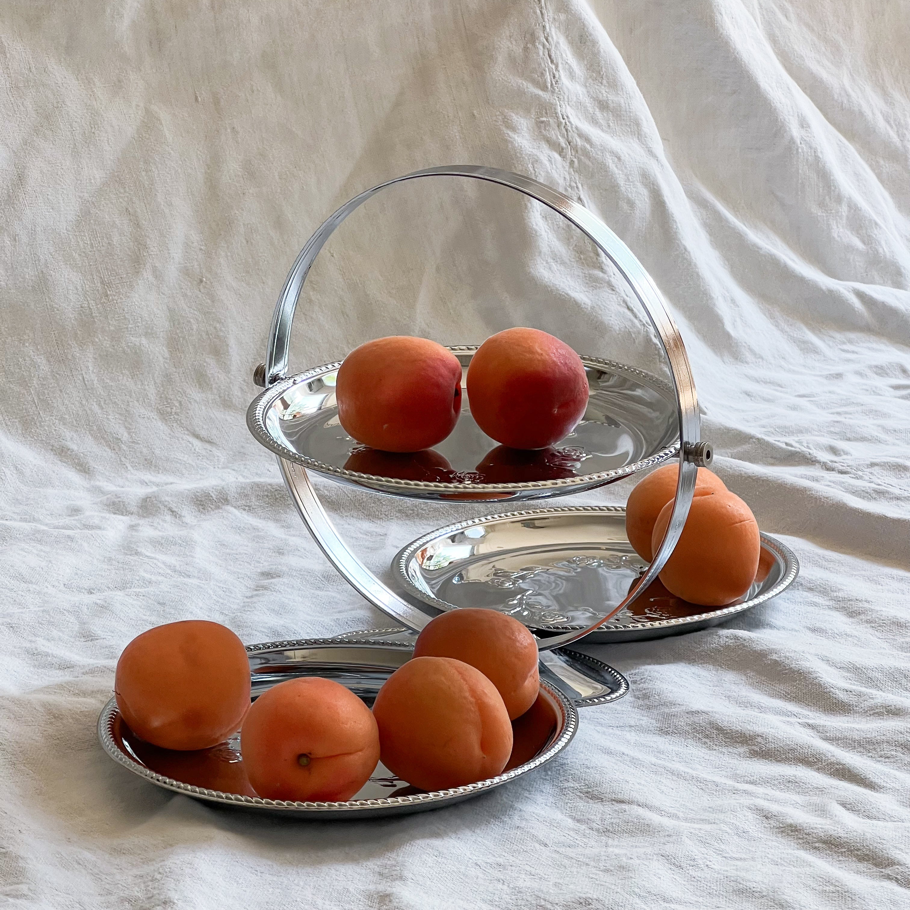 Tiered Floral Tray