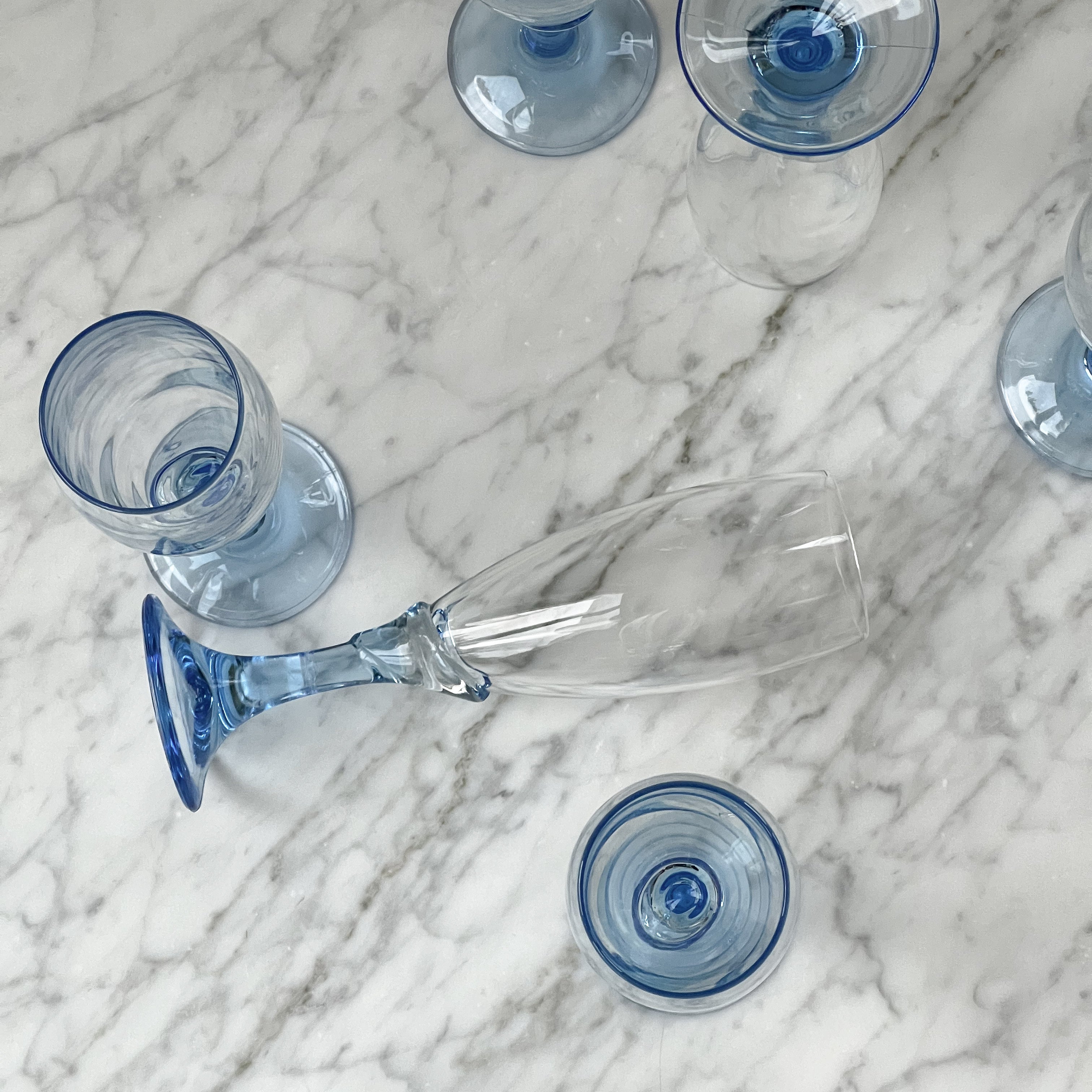 Wavy Blue Stem Champagne Flutes