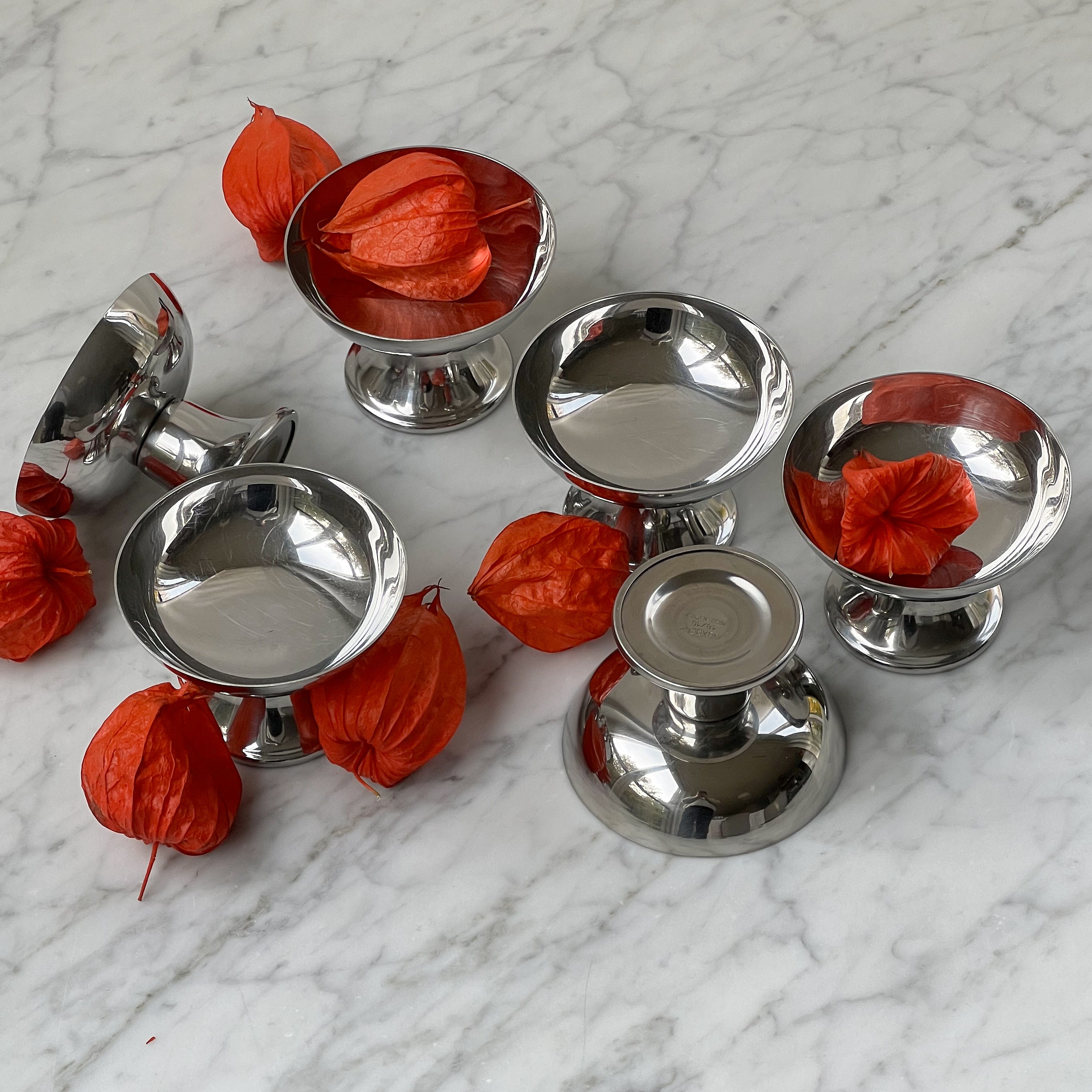 Medium Stainless Steel Coupes