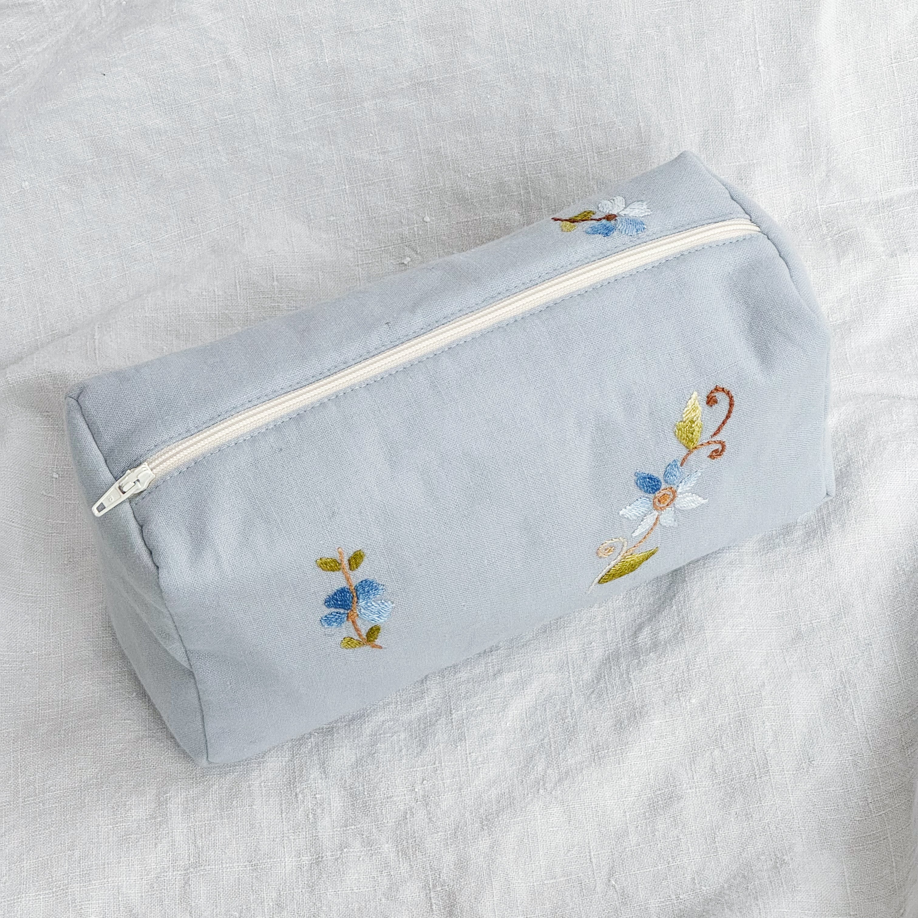 Media Light Blue