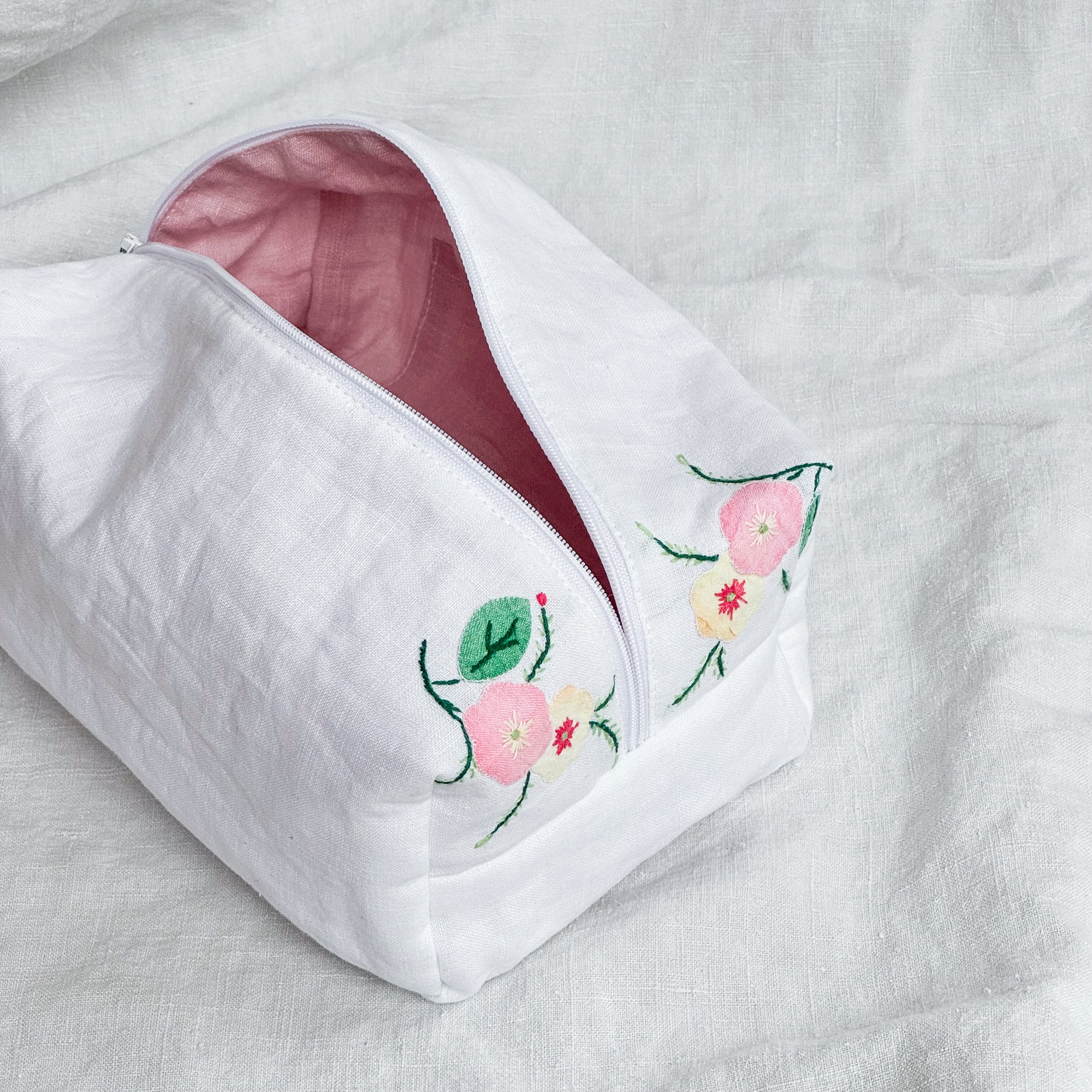 Grande Delicate Applique