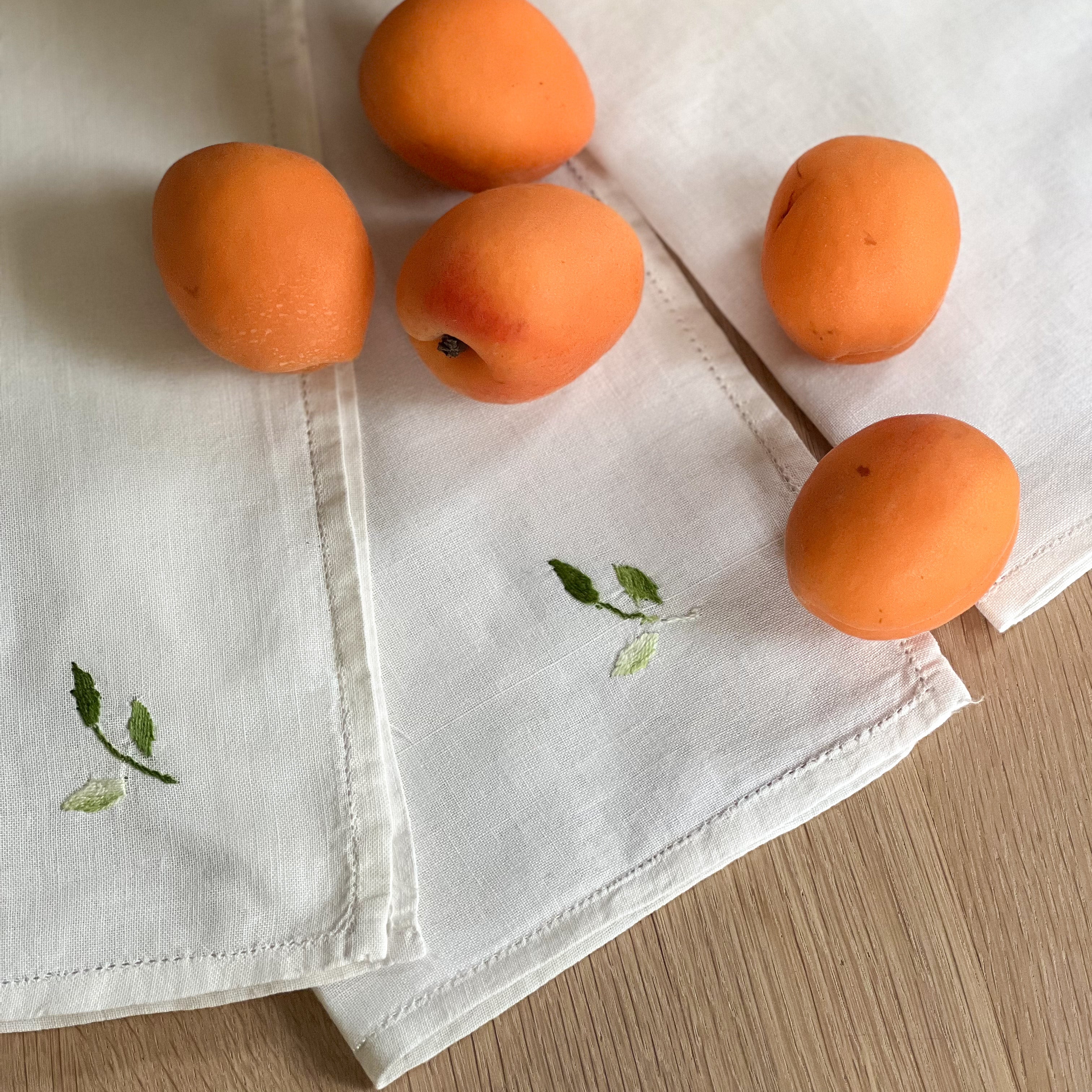 Leaf Embroidered Napkins