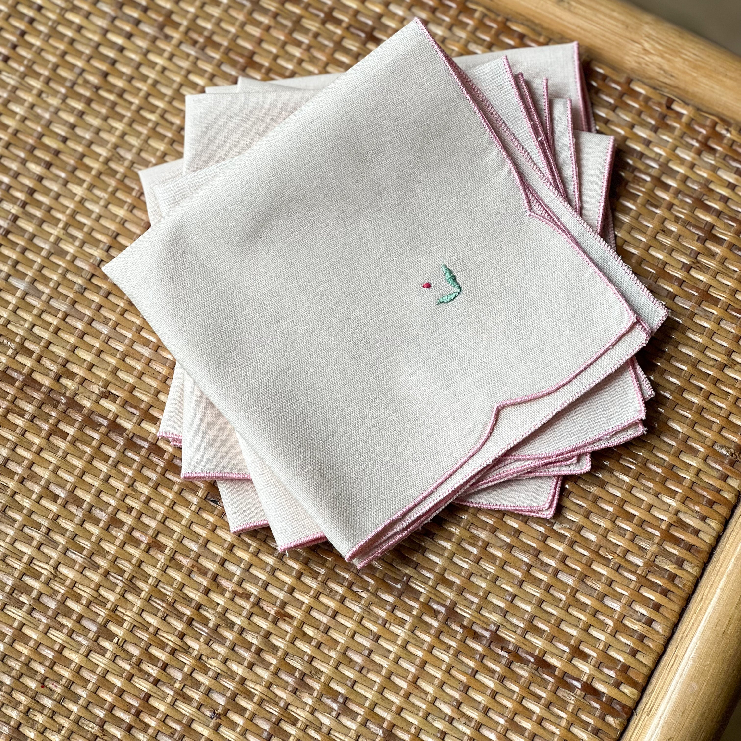 Beige and Pink Rosebud Napkins