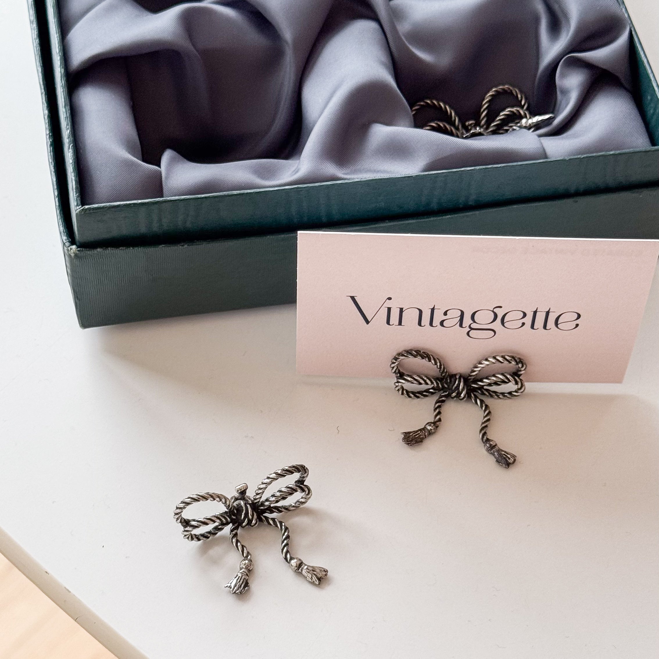 Bow Place Card Holders