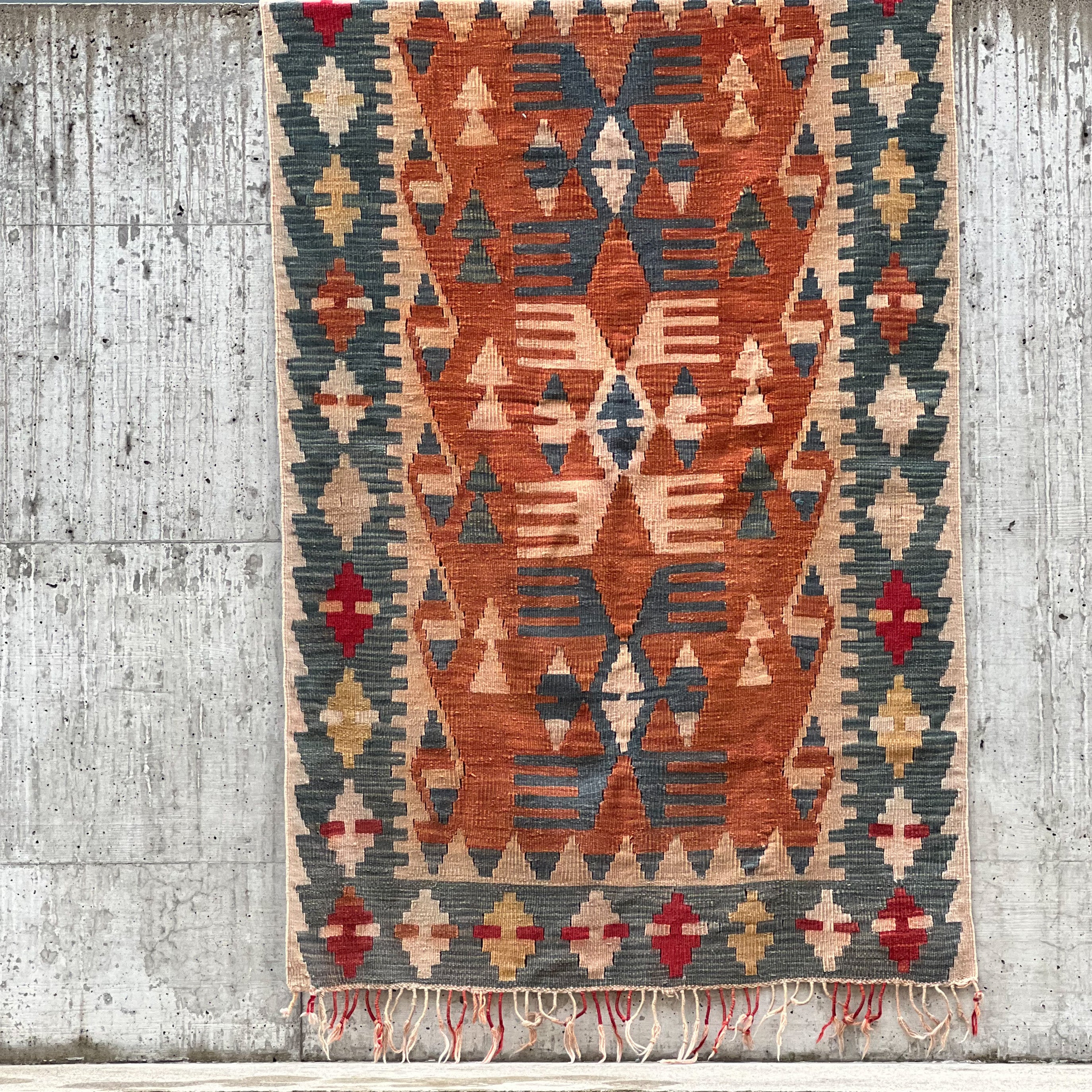 Girona Kilim