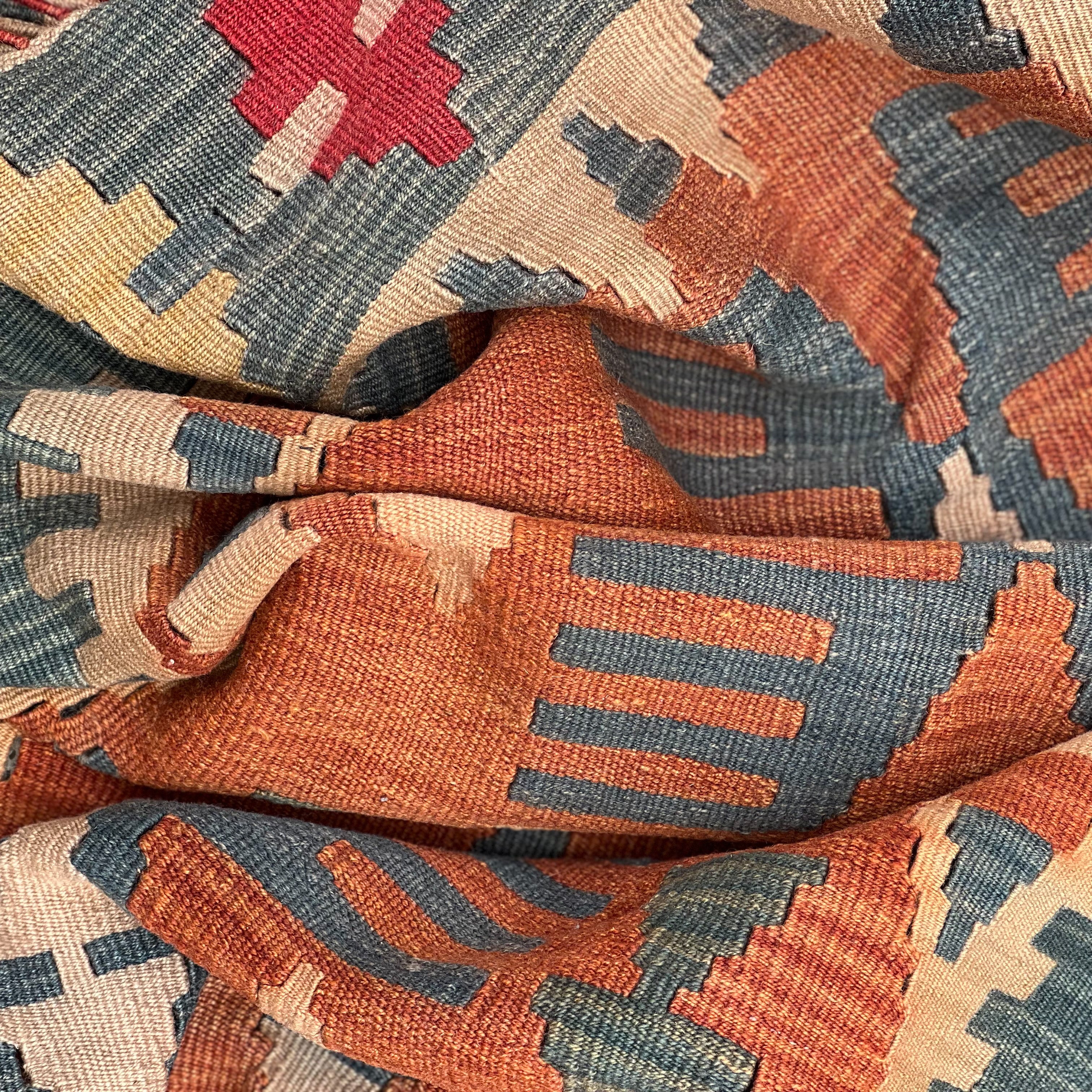 Girona Kilim