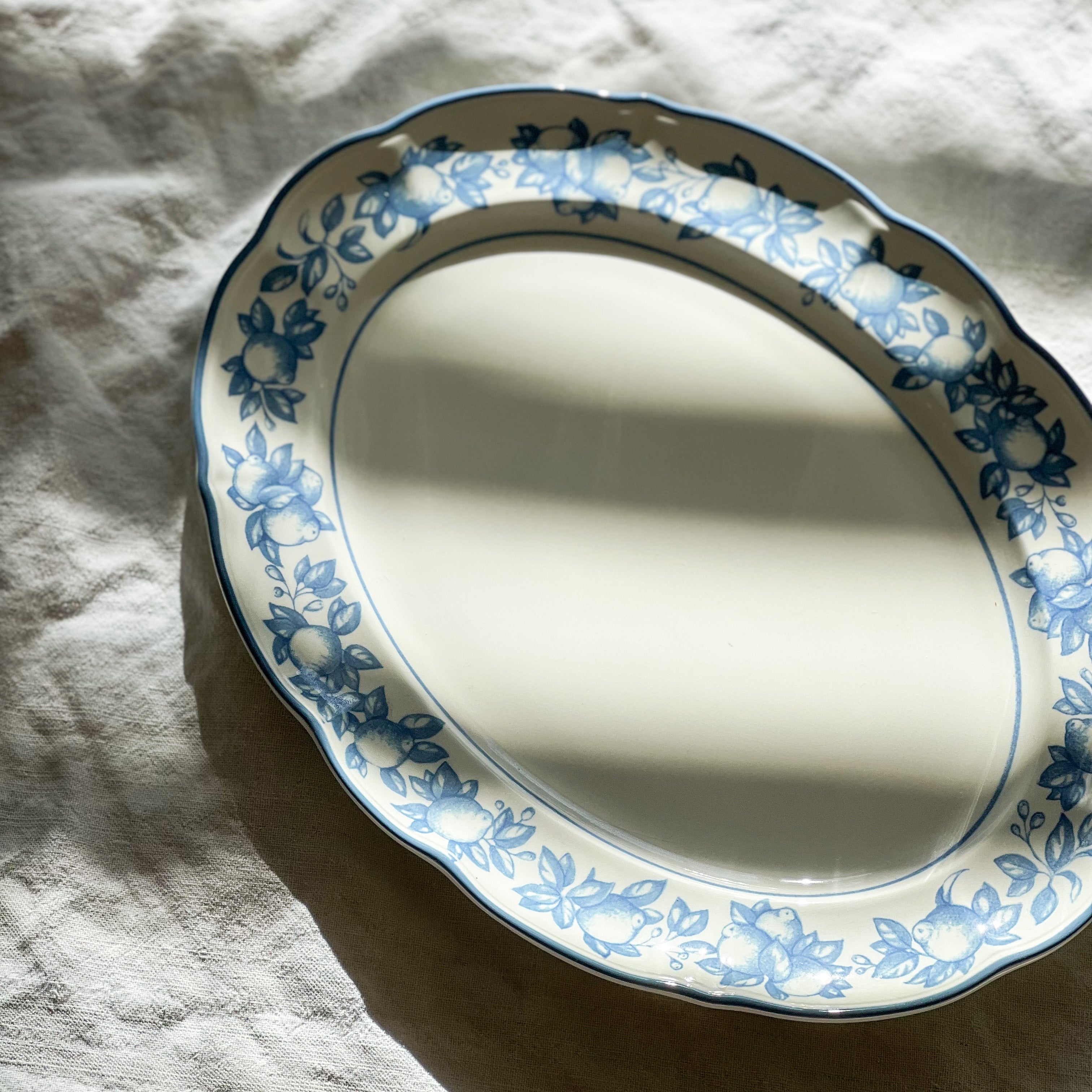 Blue Lemon Serving Plate