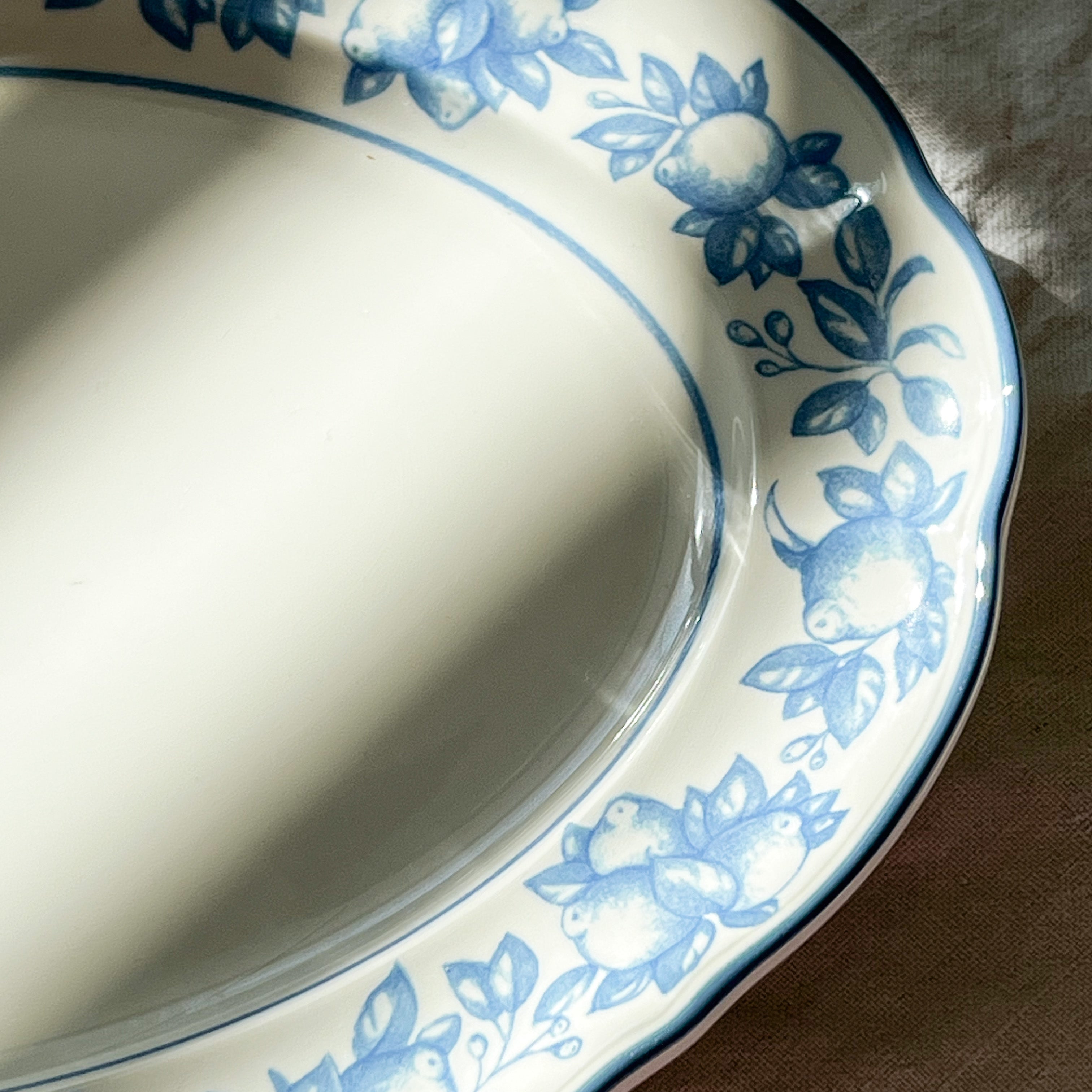 Blue Lemon Serving Plate