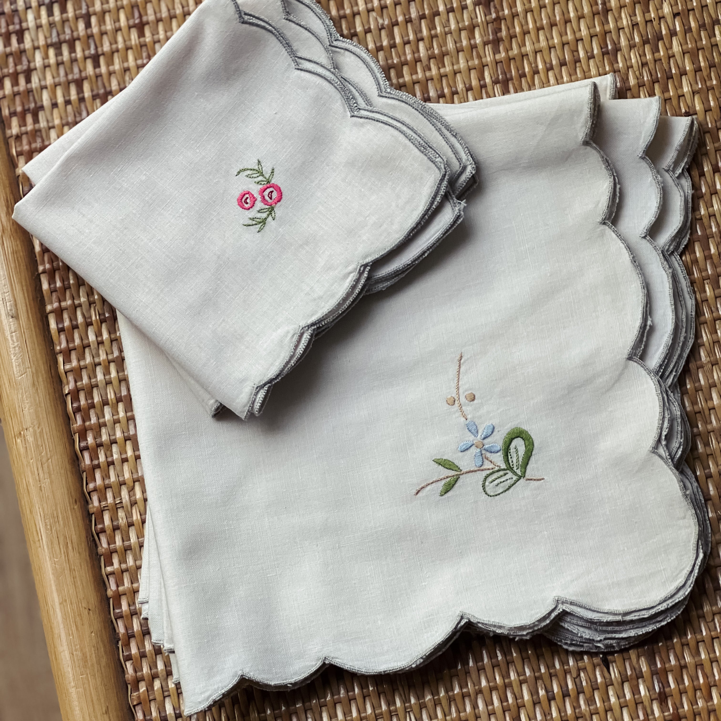 Beige Scalloped Napkins