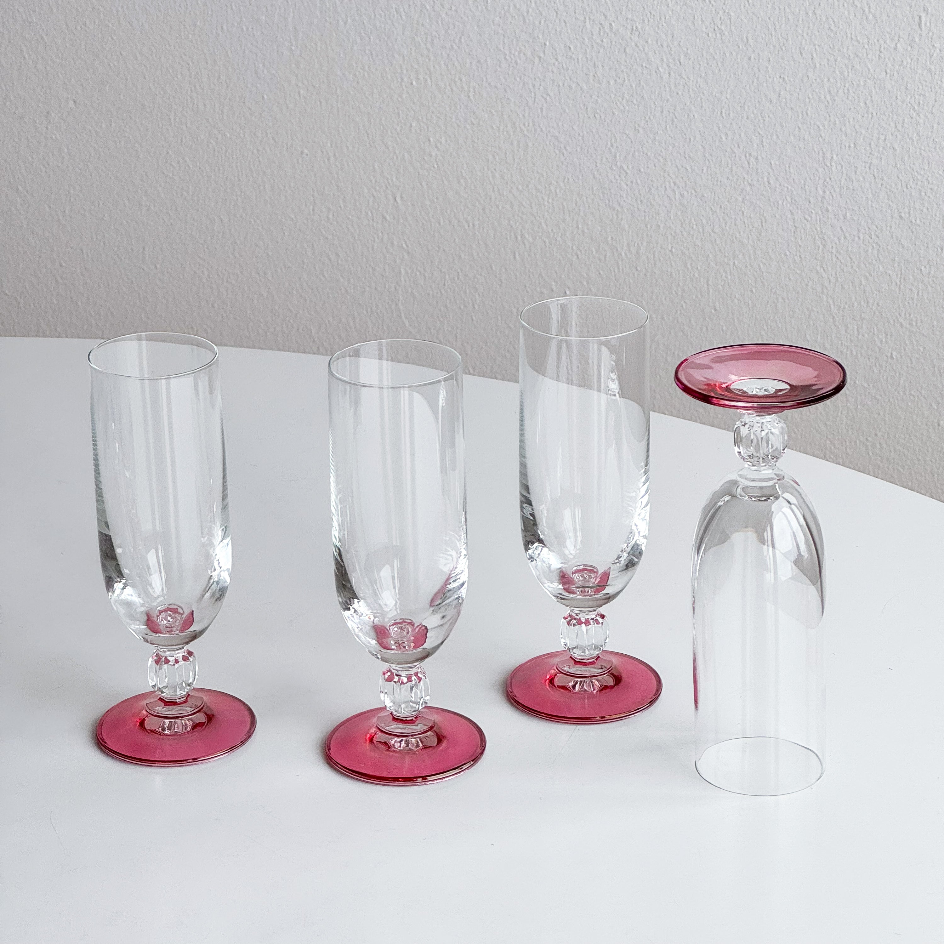 Pink Base Crystal Champagne Flutes