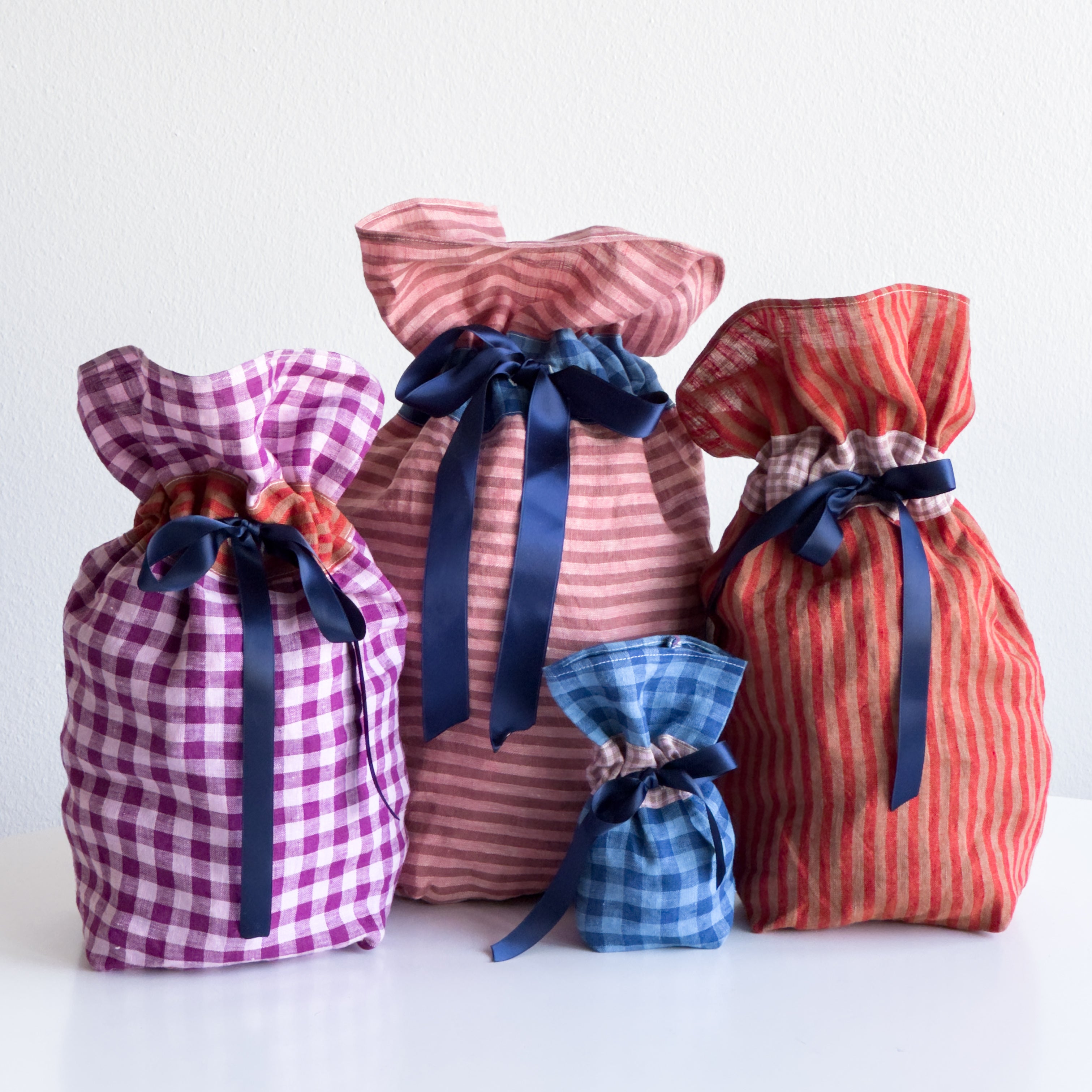 Holiday Gift Wrapping