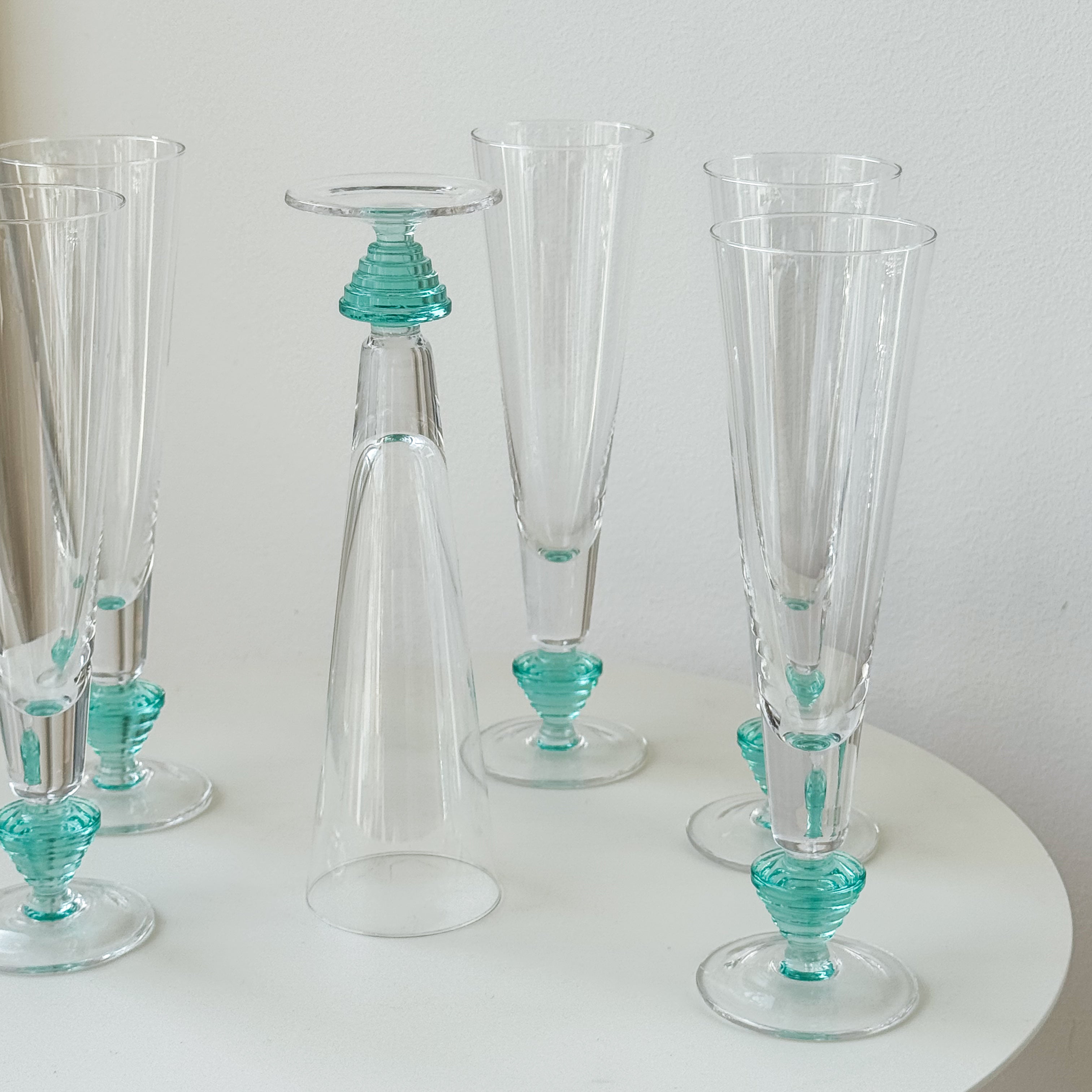 Geometric Stem Champagne Flutes
