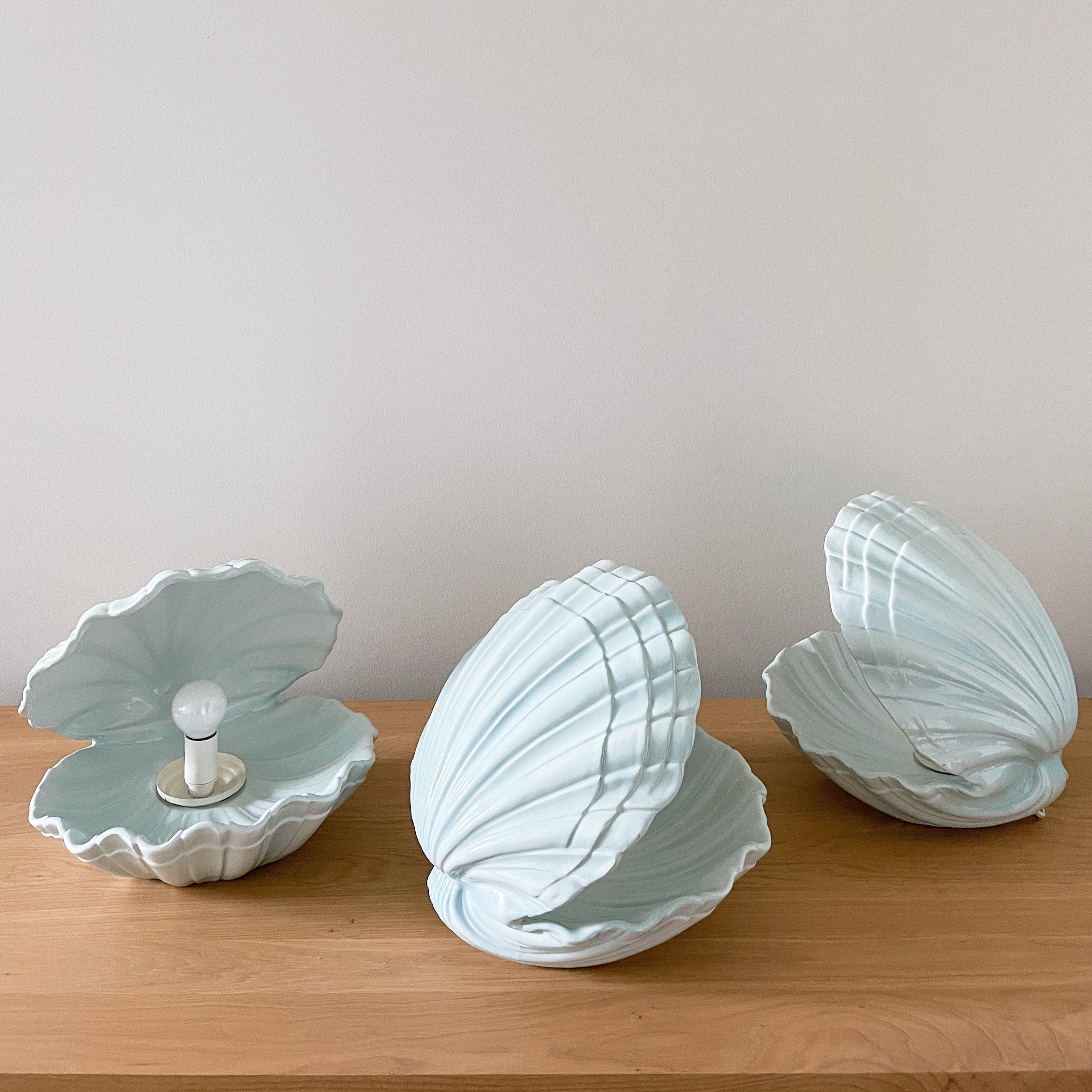 Pale Blue Clamshell Lamp