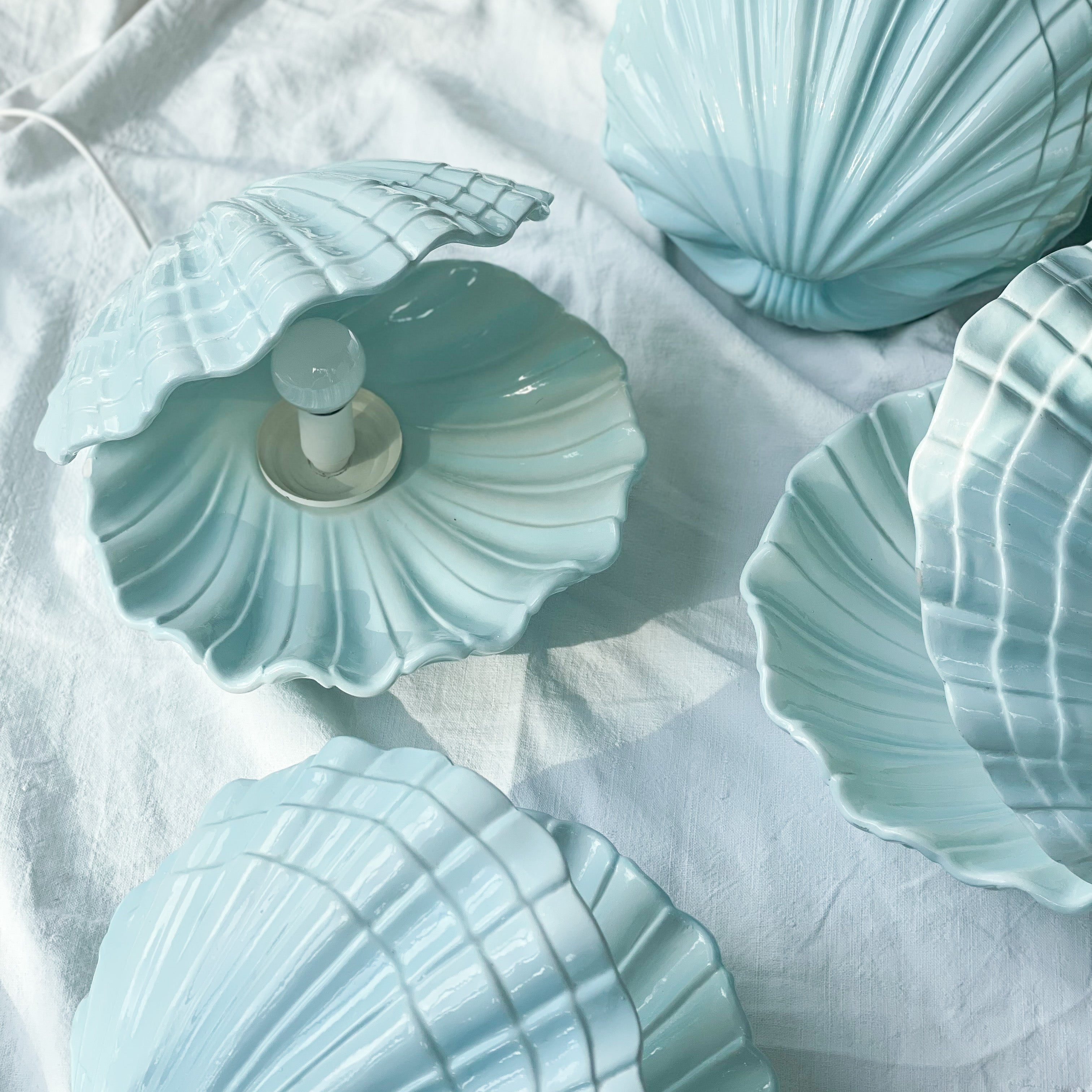 Pale Blue Clamshell Lamp