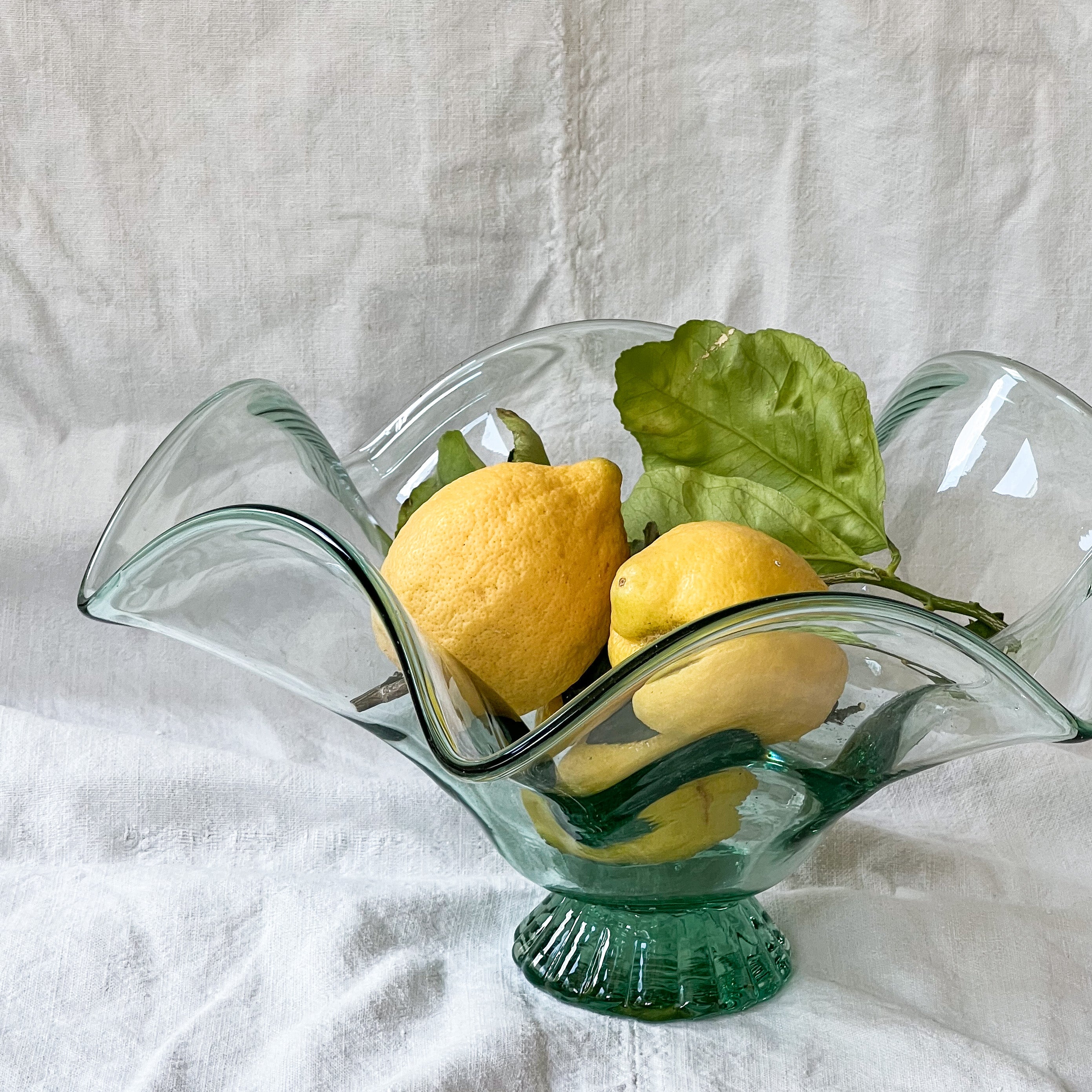 Scalloped Murano Centrepiece