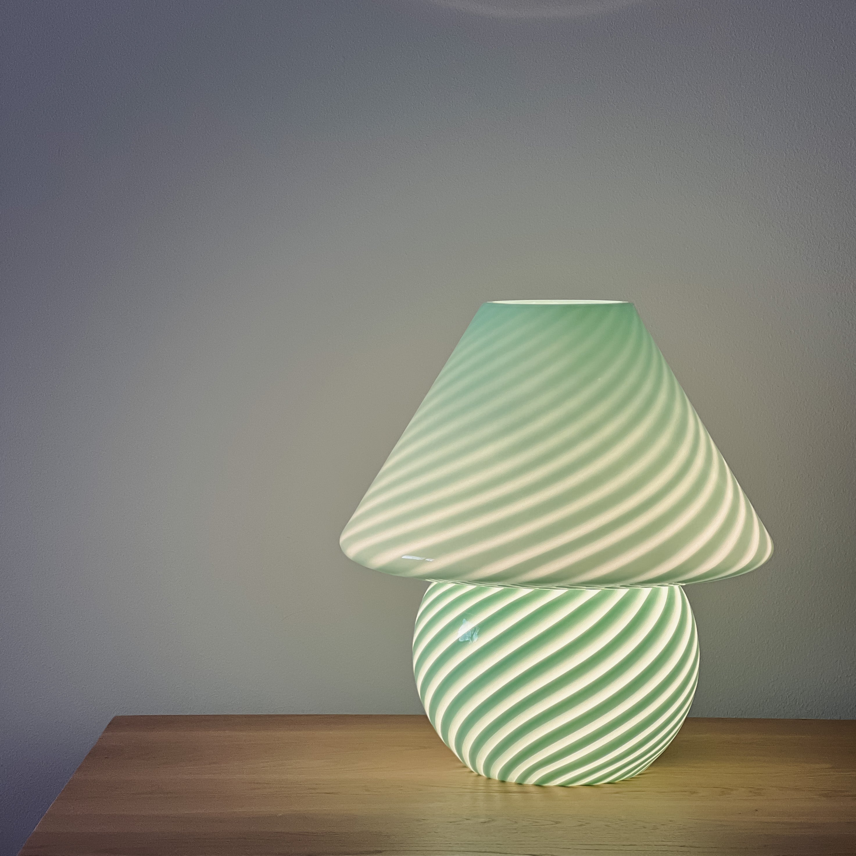 XL Green Mushroom Lamp