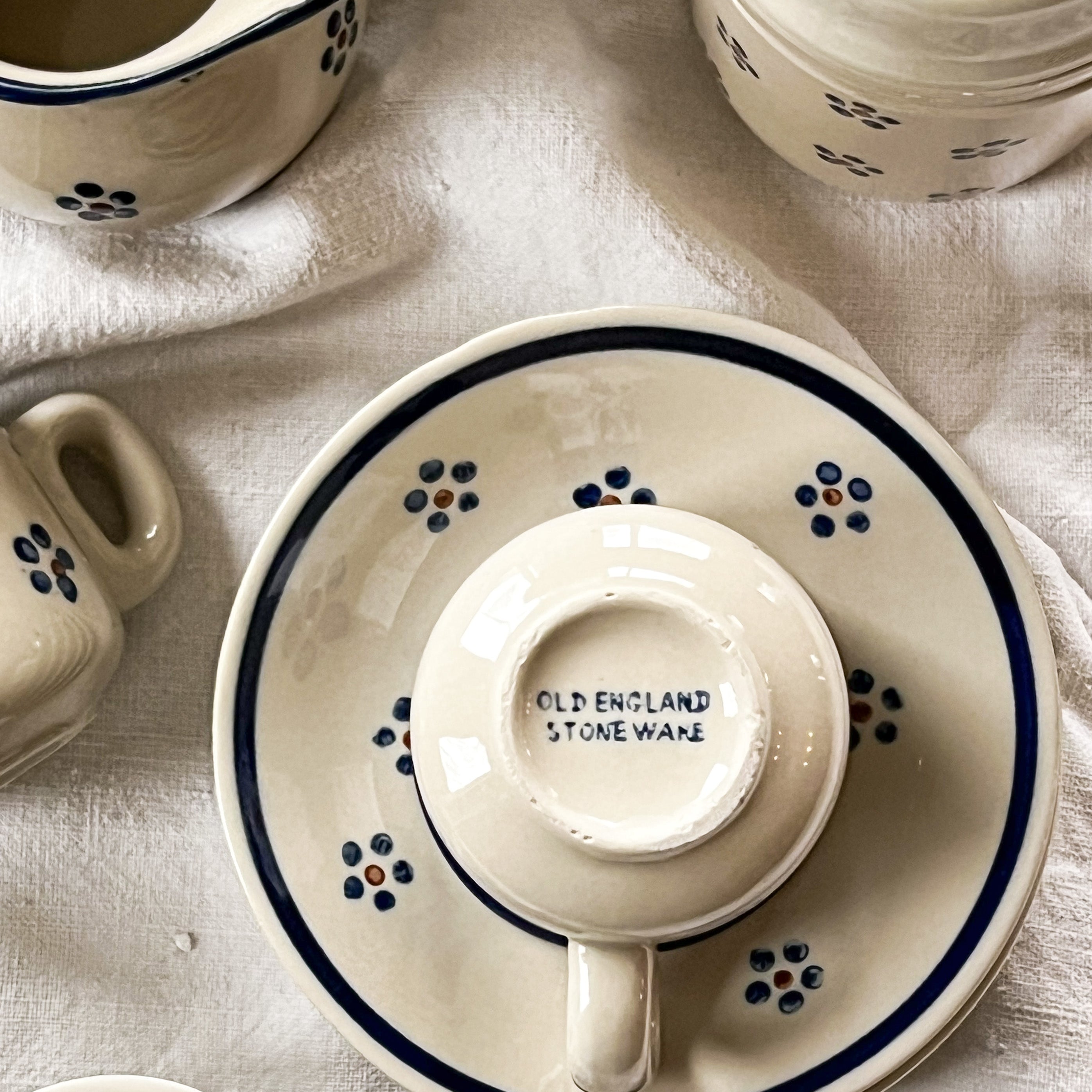 Floral Kitchen Set