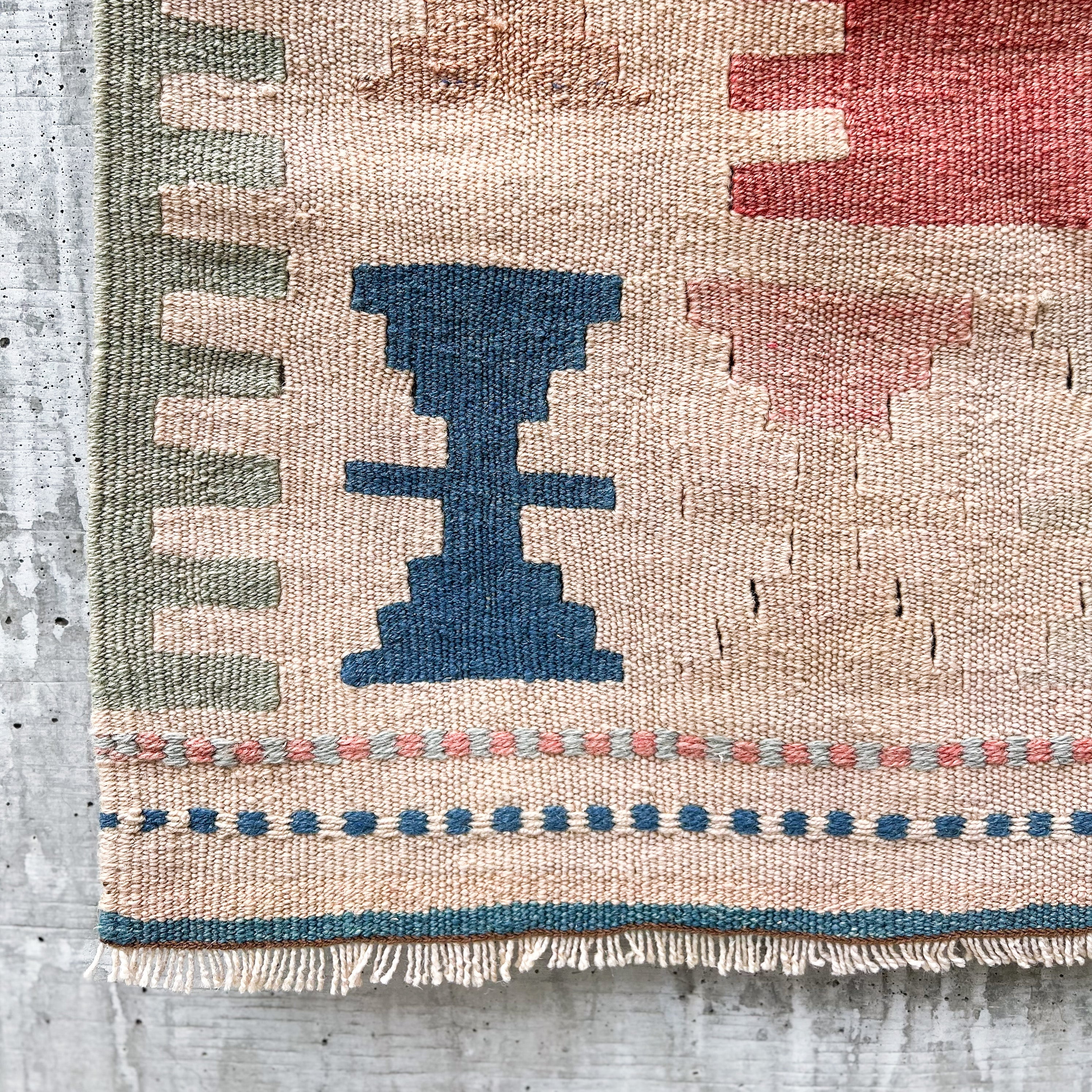 Faro Kilim
