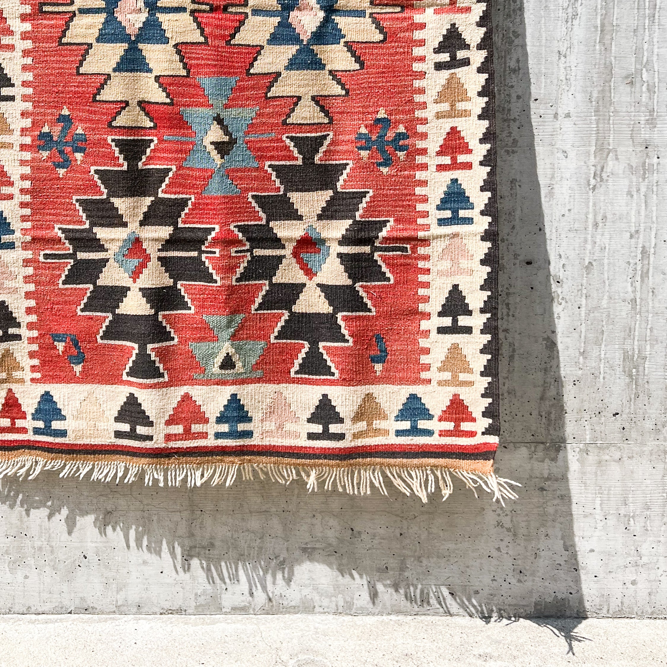 Granada Kilim