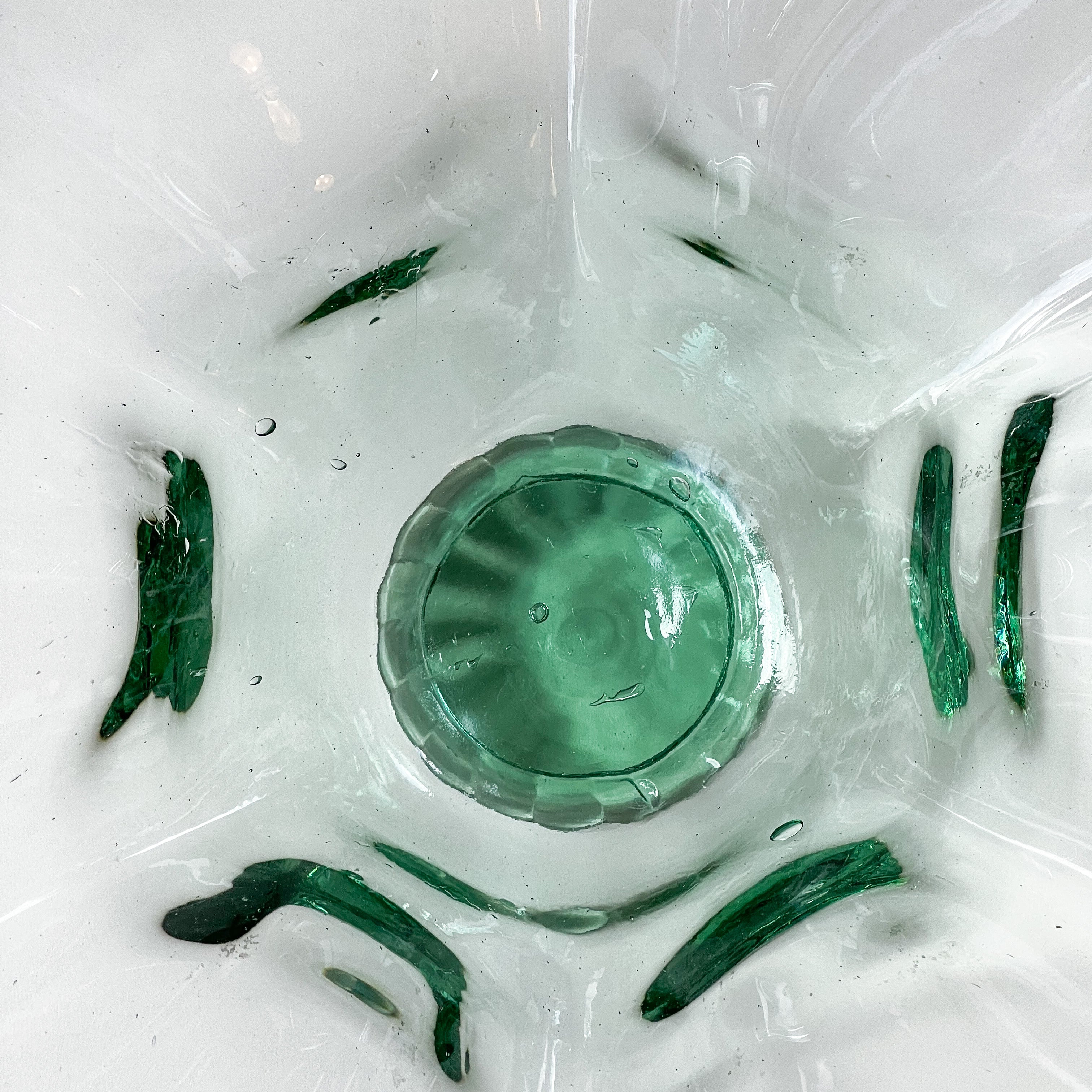Scalloped Murano Centrepiece