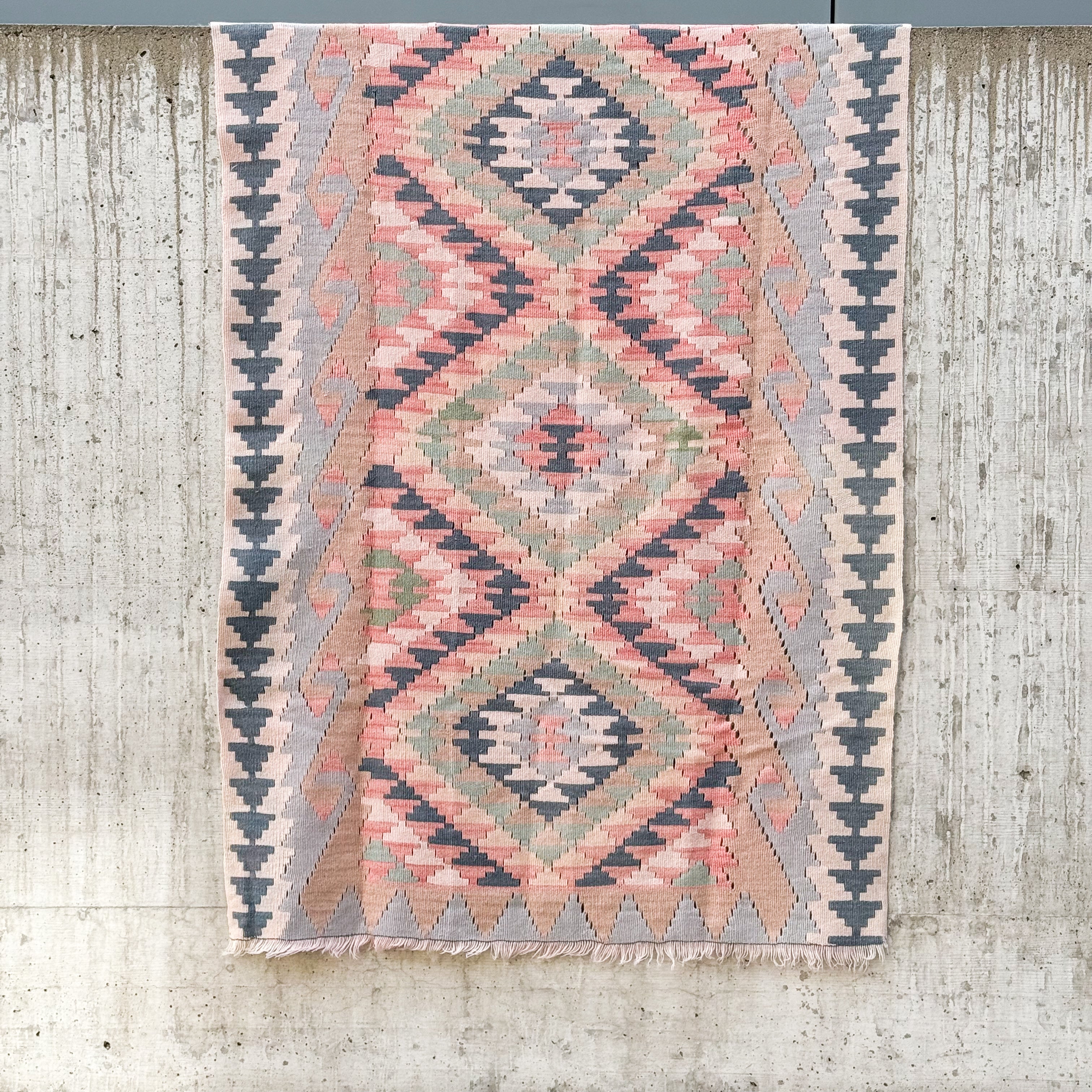 Evora Kilim