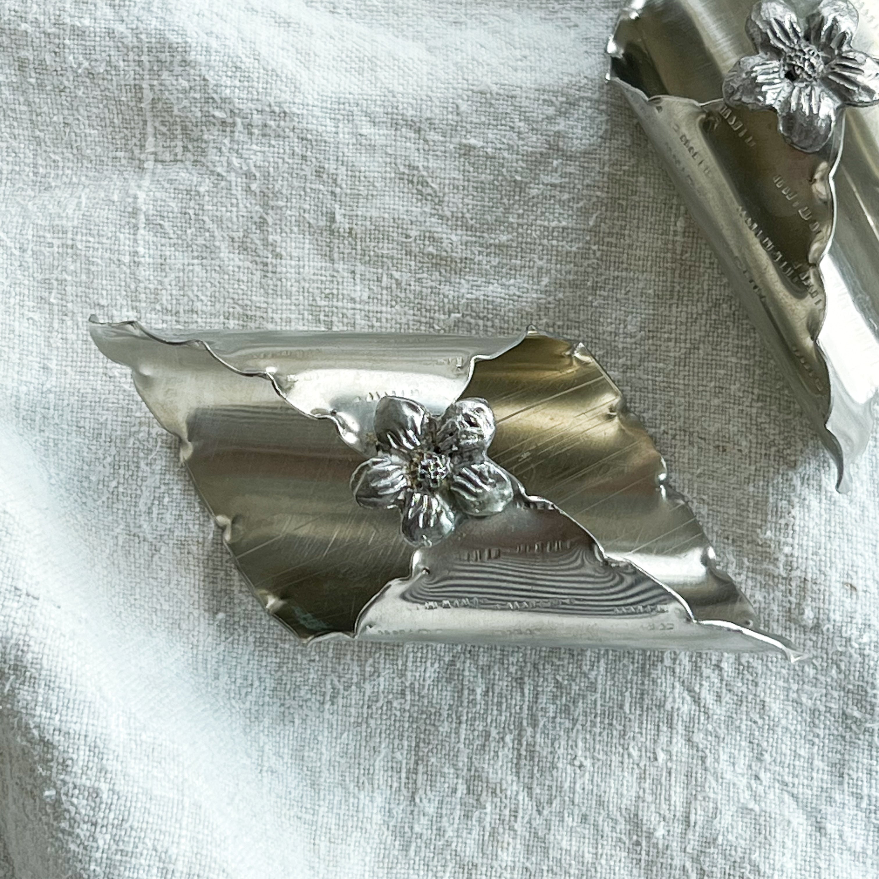 Pewter Napkin Rings (2x)