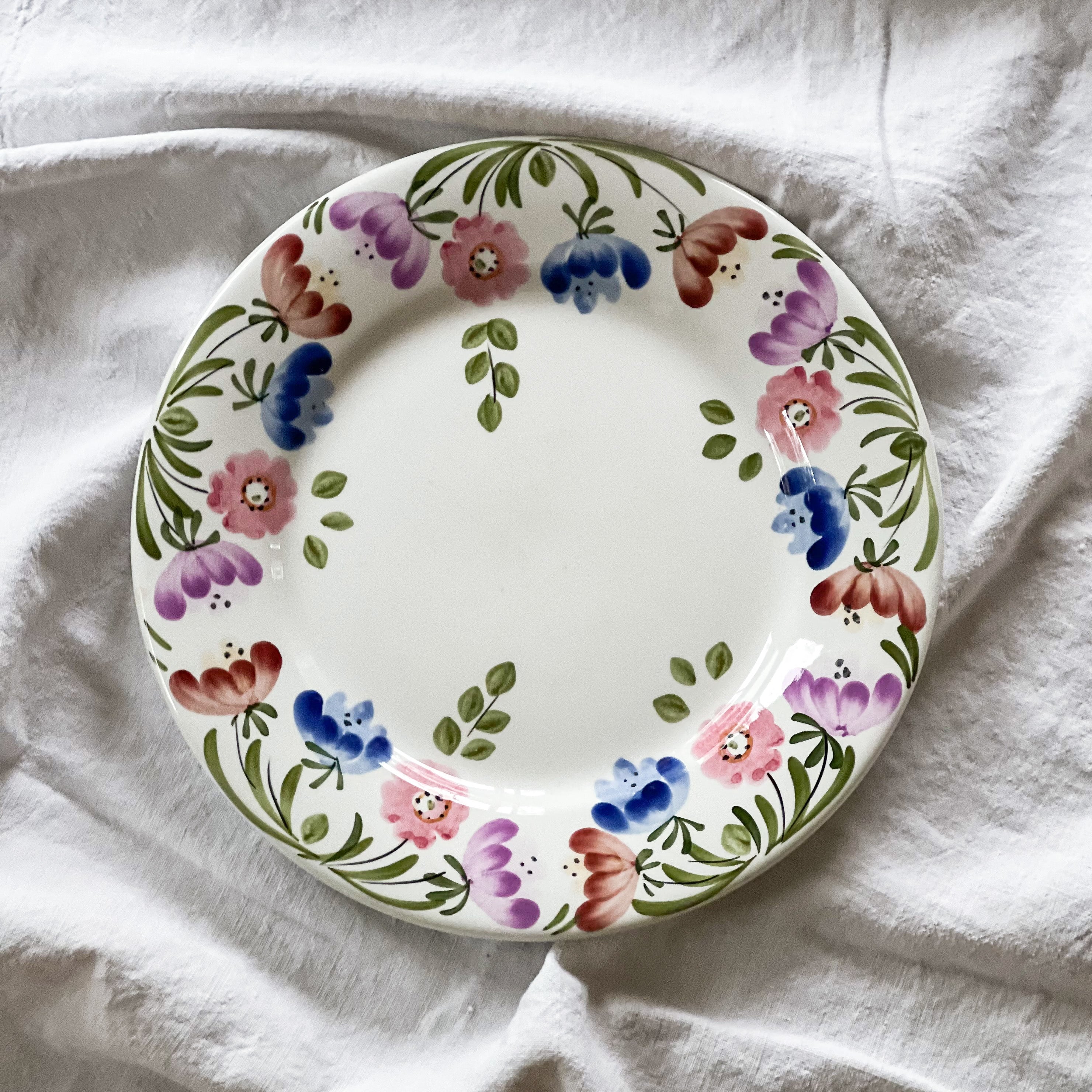 Round Floral Serving Plate