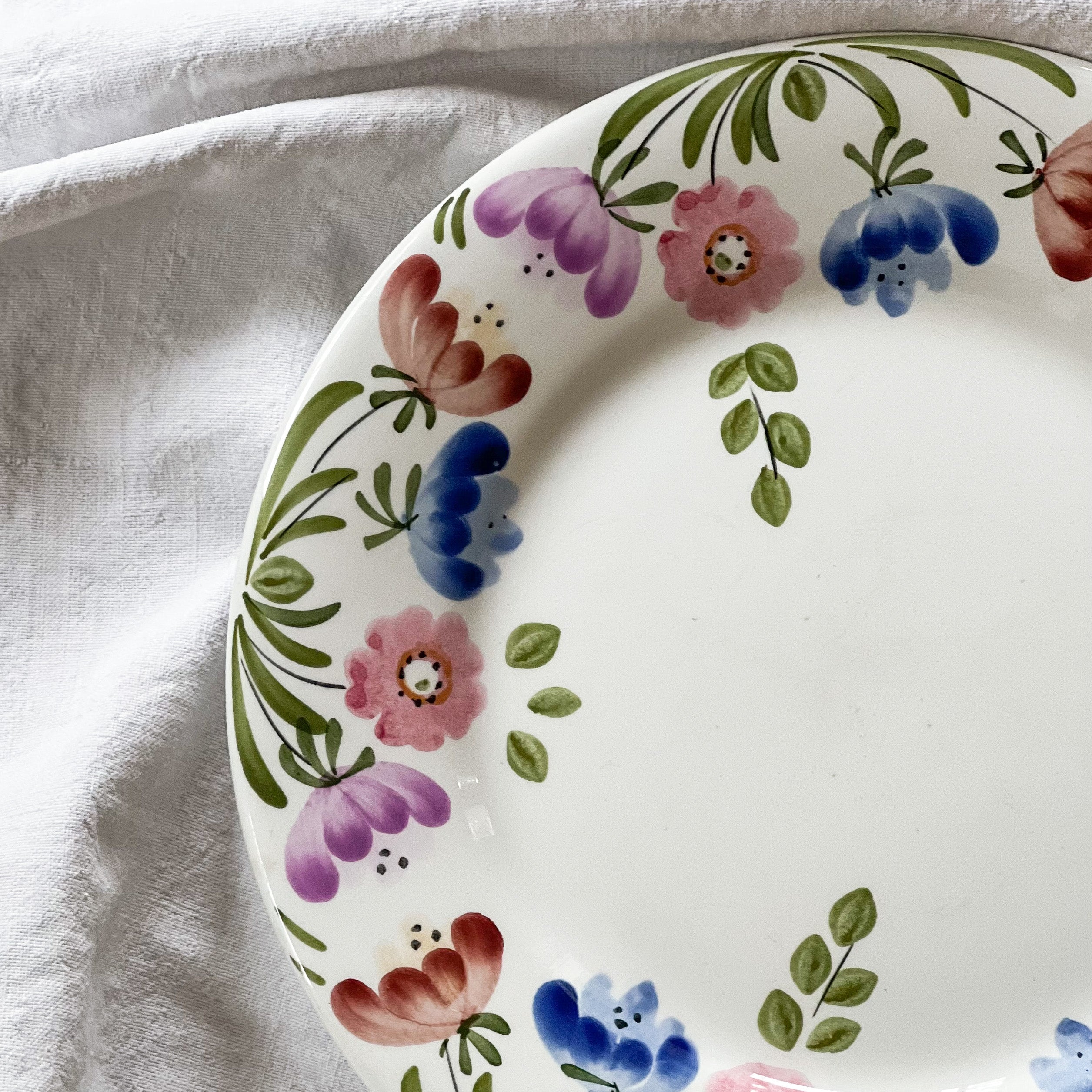 Round Floral Serving Plate