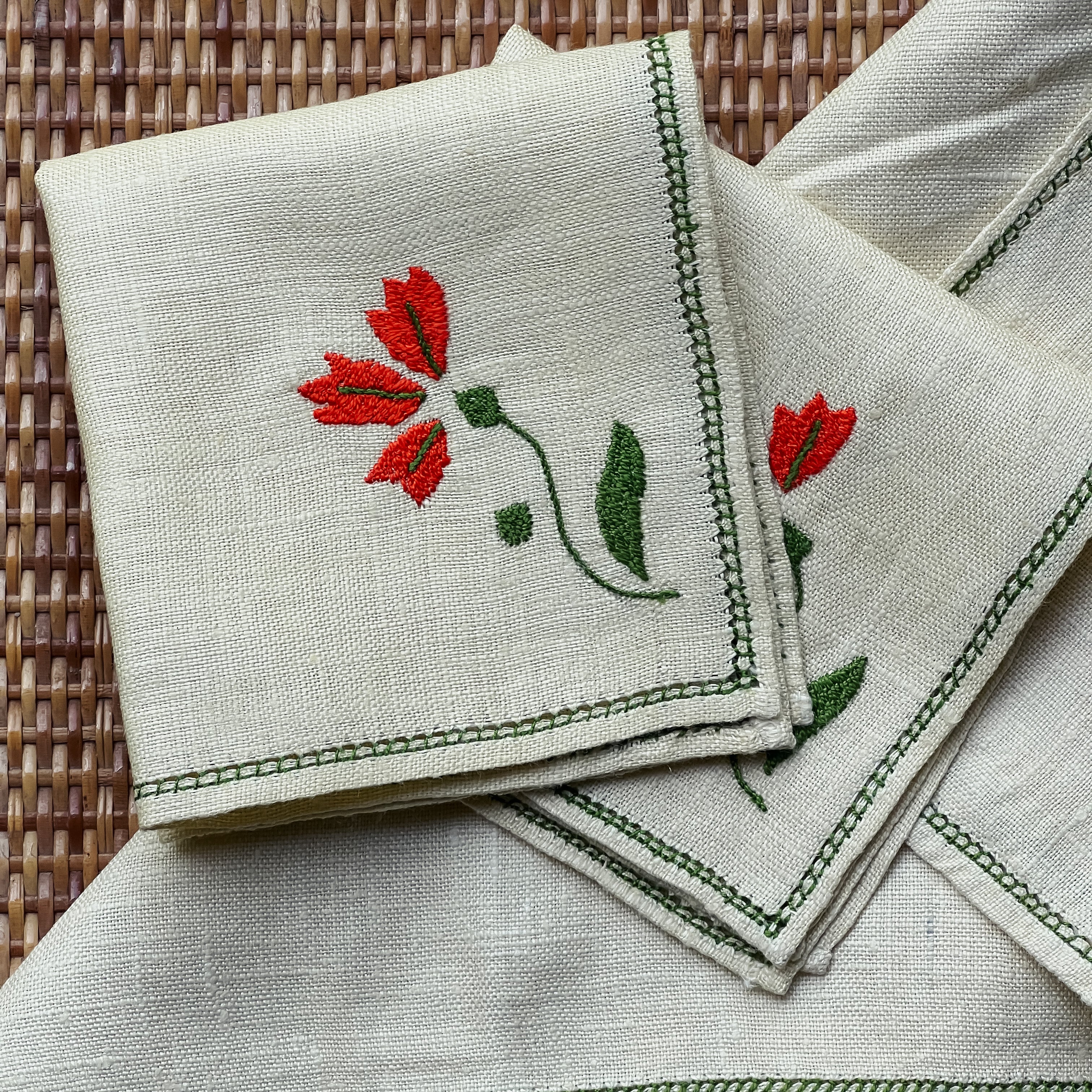 Floral Embroidered Linen Set