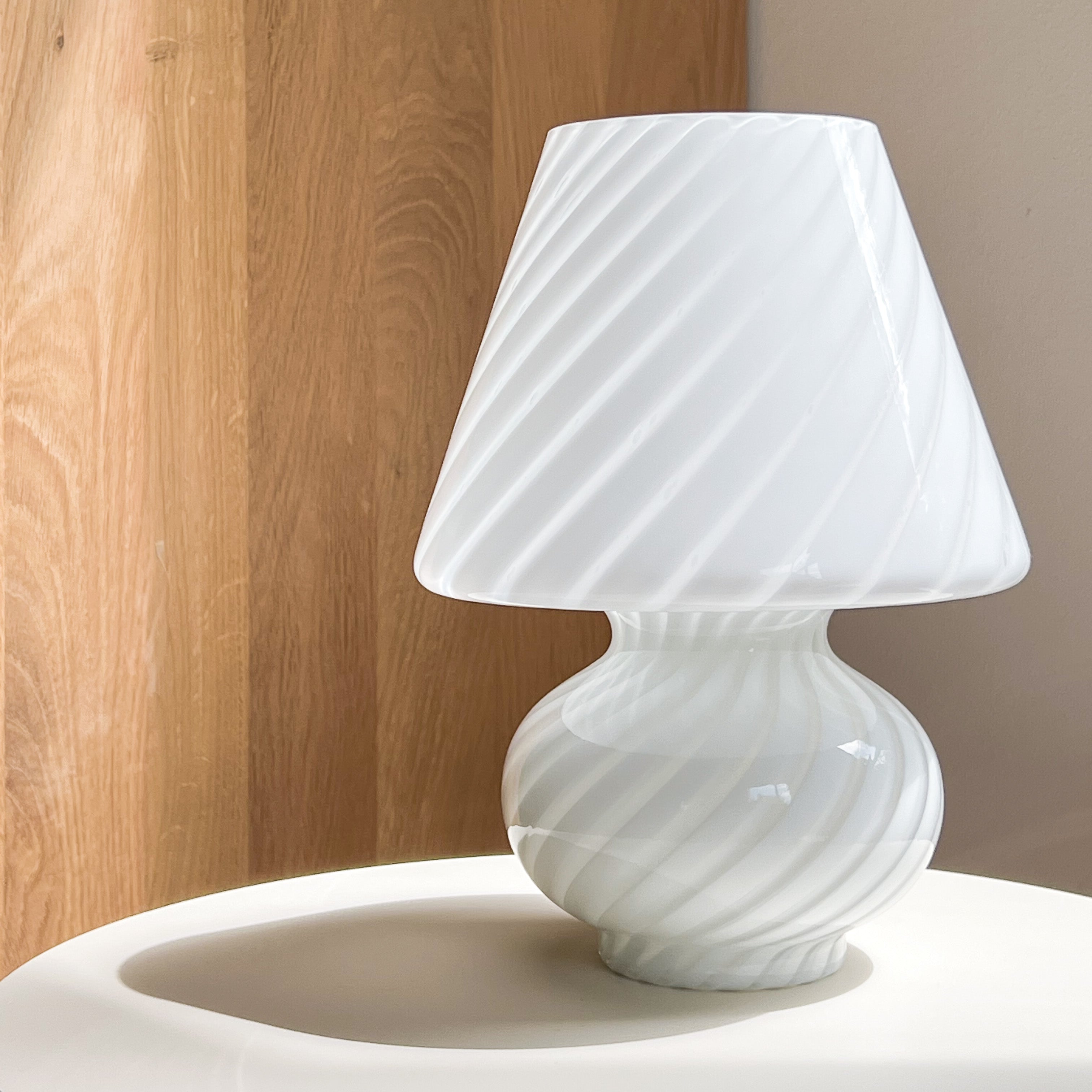 White Murano Mushroom Lamp