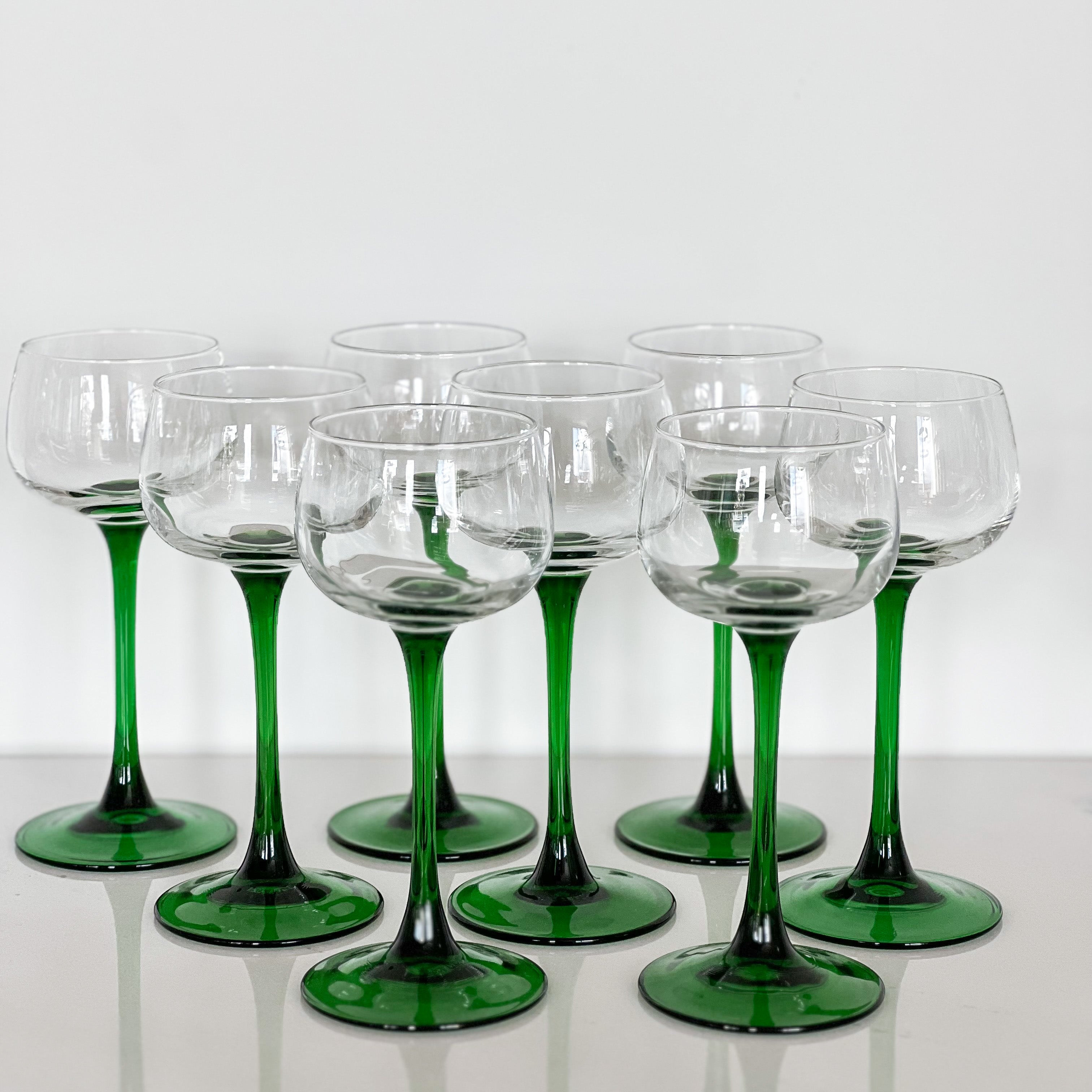 French Luminarc Wine Glasses (6x)